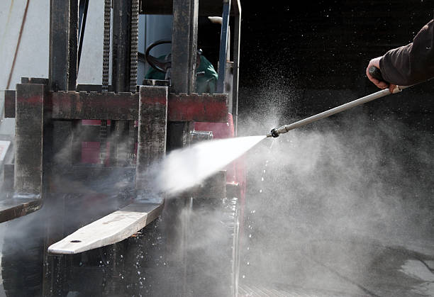 Best Parking Lot Cleaning in Aurora, TX